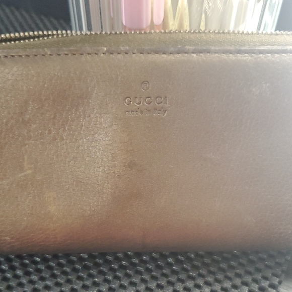Gucci Tan Leather Zipper Wallet - Picture 6 of 6